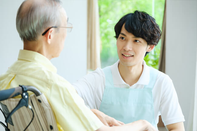 優しい介護士